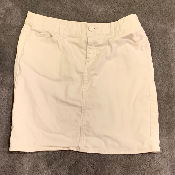 Tommy Hilfiger mini skirt - Picture 1 of 8